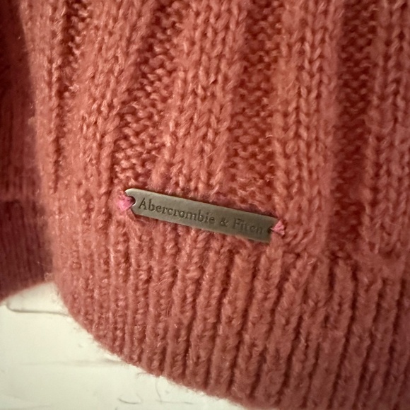 Abercrombie | Size Small | Ribbed V-Neck Sweater - Picture 4 of 5